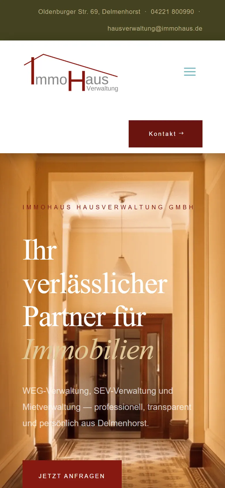 Webseite für Hausverwaltungen am Handy: die Website von Immo Haus aus Delmenhorst in der mobilen Ansicht