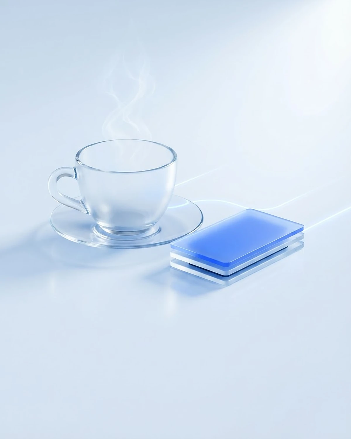 Posteingang morgens schon vorsortiert Gläserne Kaffeetasse neben einem ordentlichen Stapel Glaskarten: im Heizungsbetrieb ist der Posteingang morgens vorsortiert.