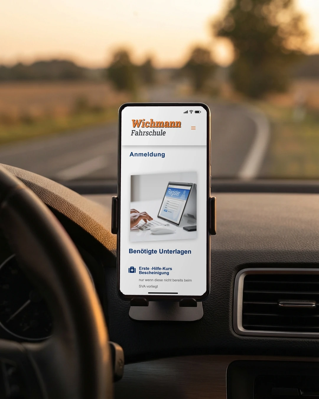Webseite für Fahrschule: Anmeldung am Handy Anmeldung mit Unterlagenliste der Wohnmobil-Fahrschule am Handy im Auto: Webseite für Fahrschule führt zur Anmeldung