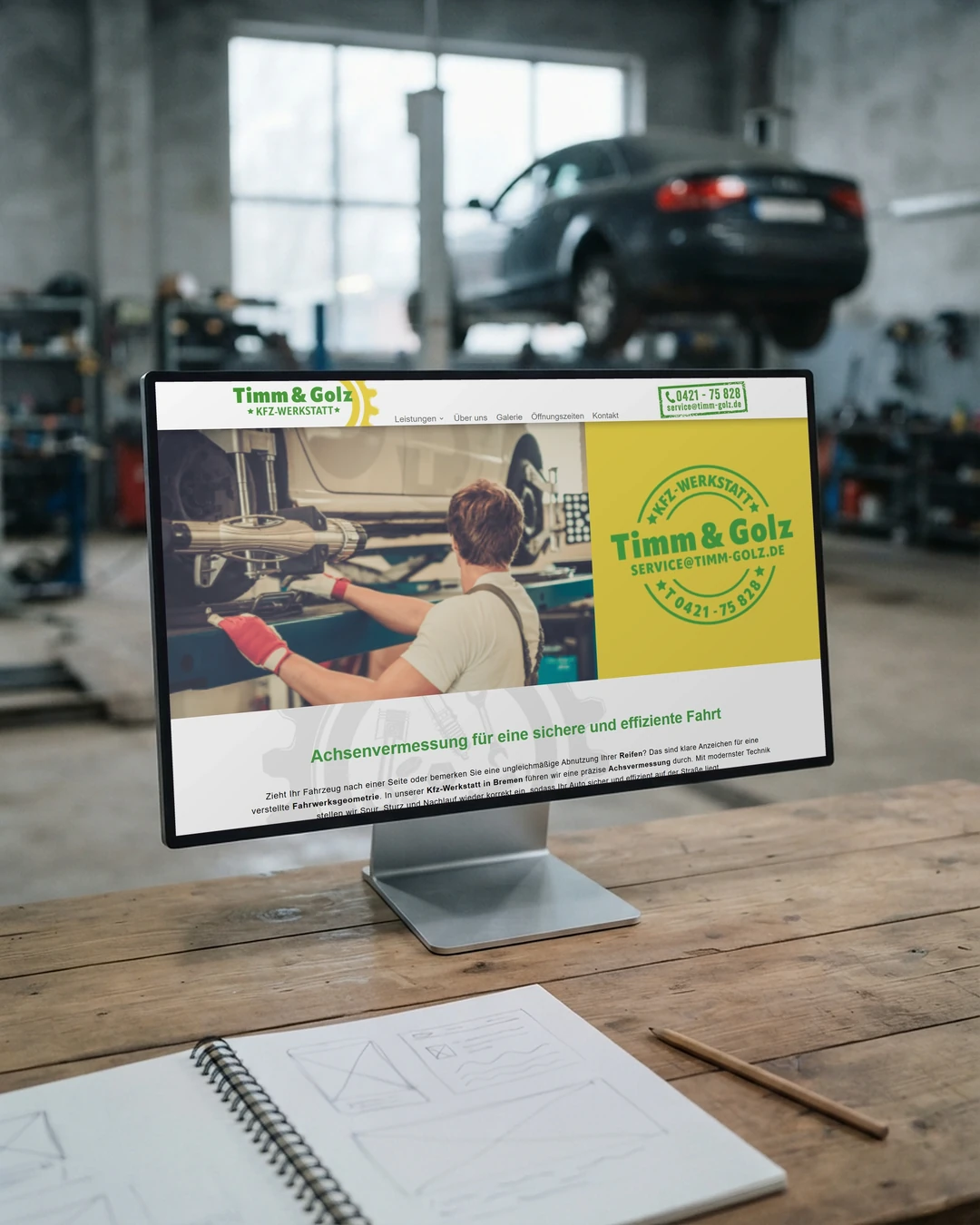 Seite zur Achsvermessung von Timm & Golz als Entwurf am Monitor im Werkstattbüro: Website für Autowerkstätten