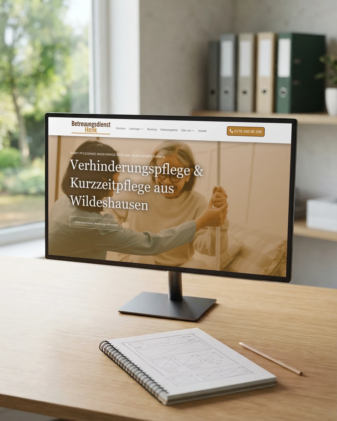 Website für Pflegedienste: Entwurf am Monitor Seite zur Verhinderungspflege vom Betreuungsdienst Henk als Entwurf am Monitor: Website für Pflegedienste entsteht